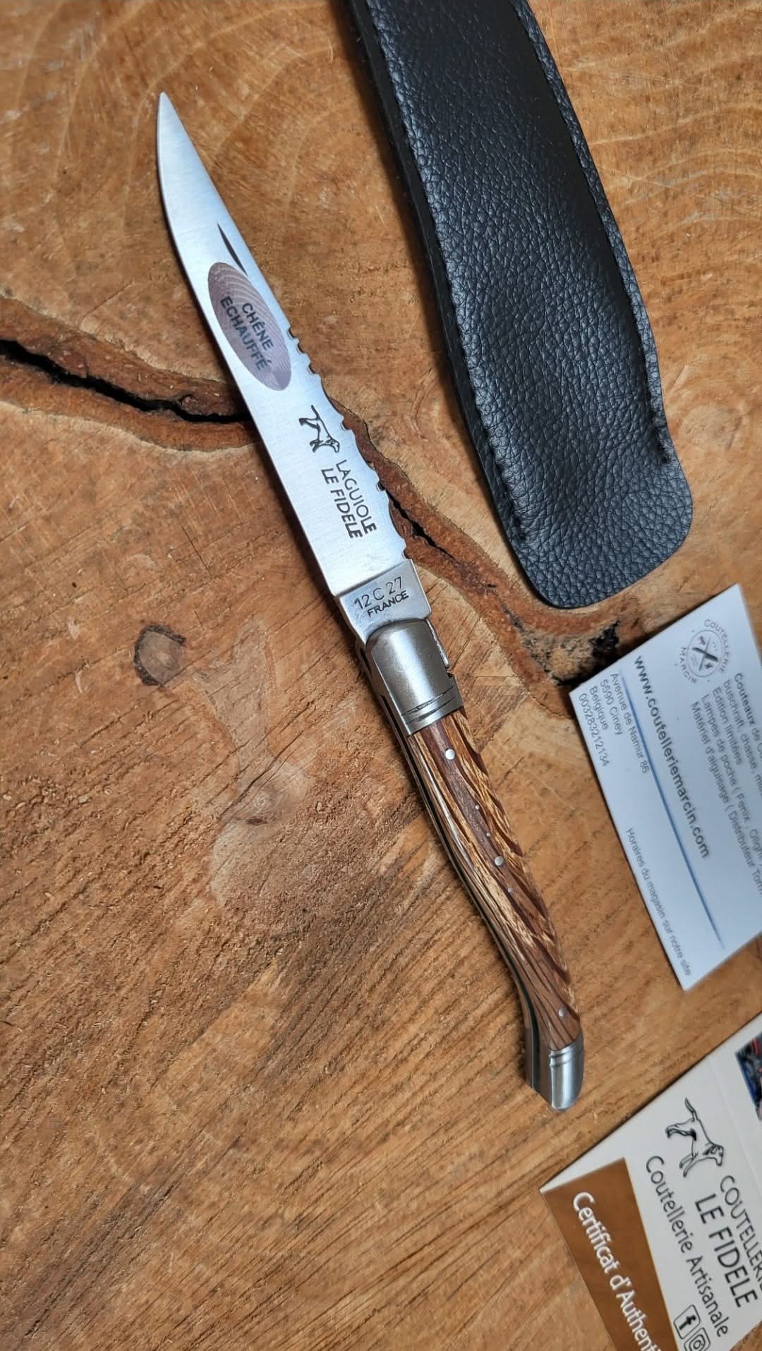 Laguiole Le Fidèle 2 mitres Inox Edition limitée Bois de Chêne Echauffé - 