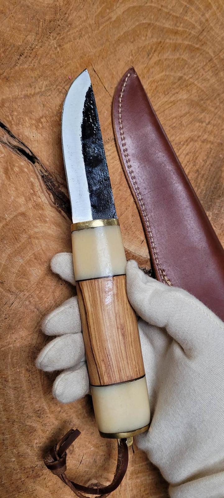 Couteau fixe avec manche en bois et os - 