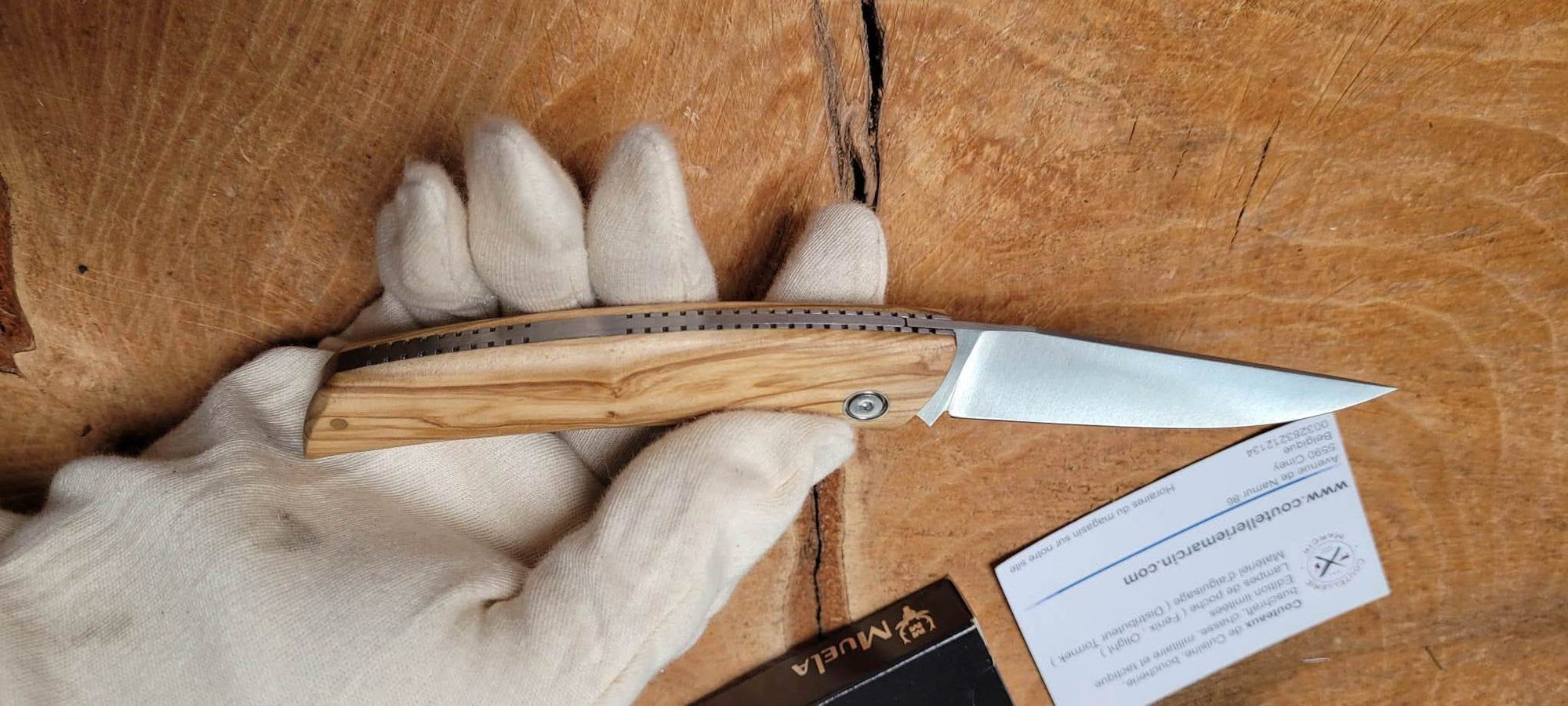 Muela Couteau pliant bois d'olivier - 