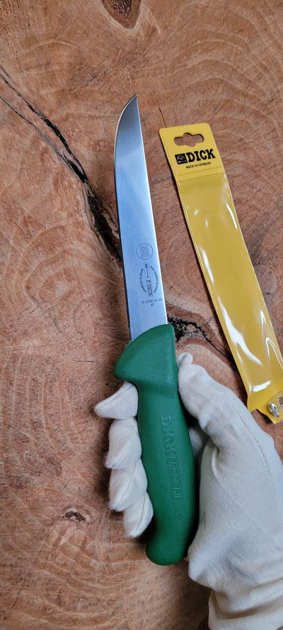 F. DICK ErgoGrip 8225915 – couteau à désosser large et rigide 15 cm