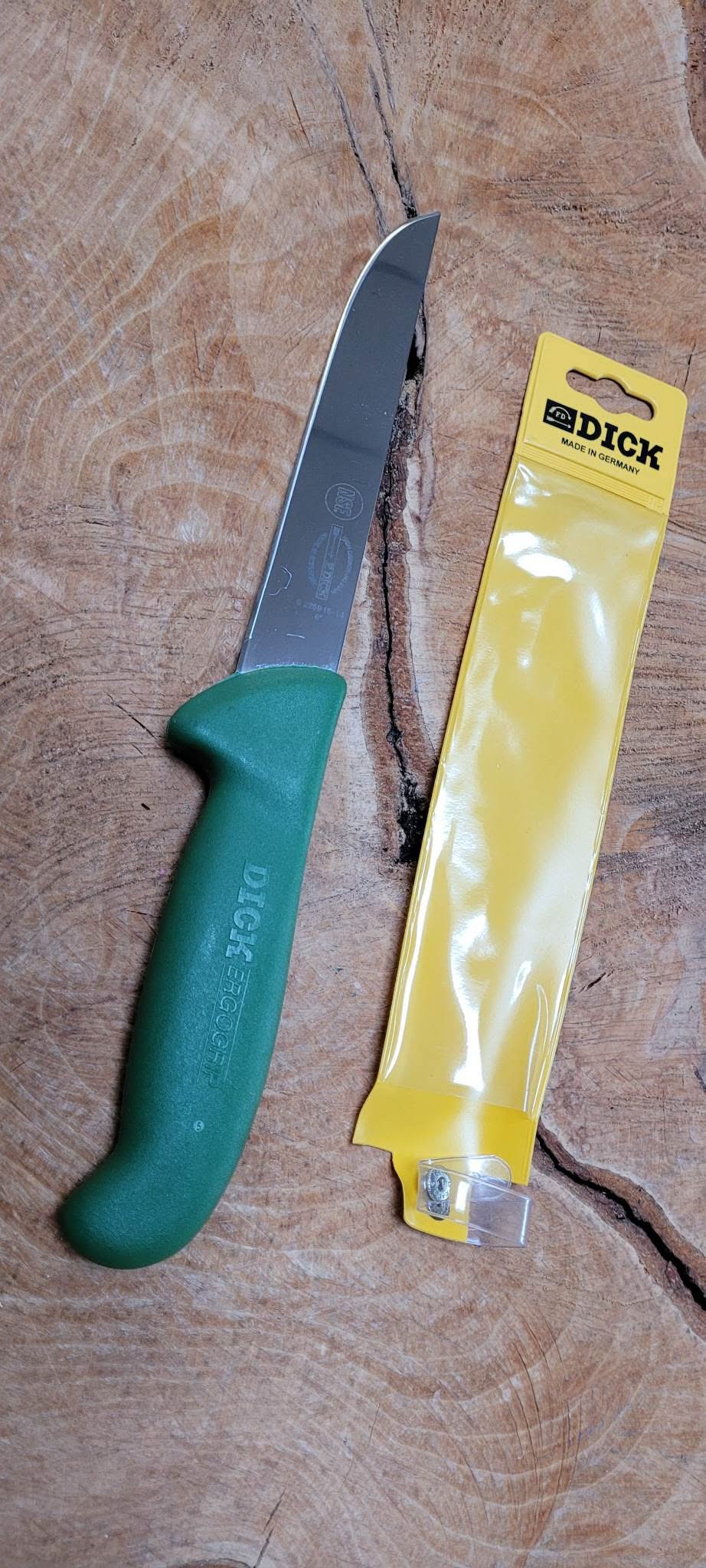 F. DICK ErgoGrip 8225915 – lame X55CrMo14 et manche antidérapant