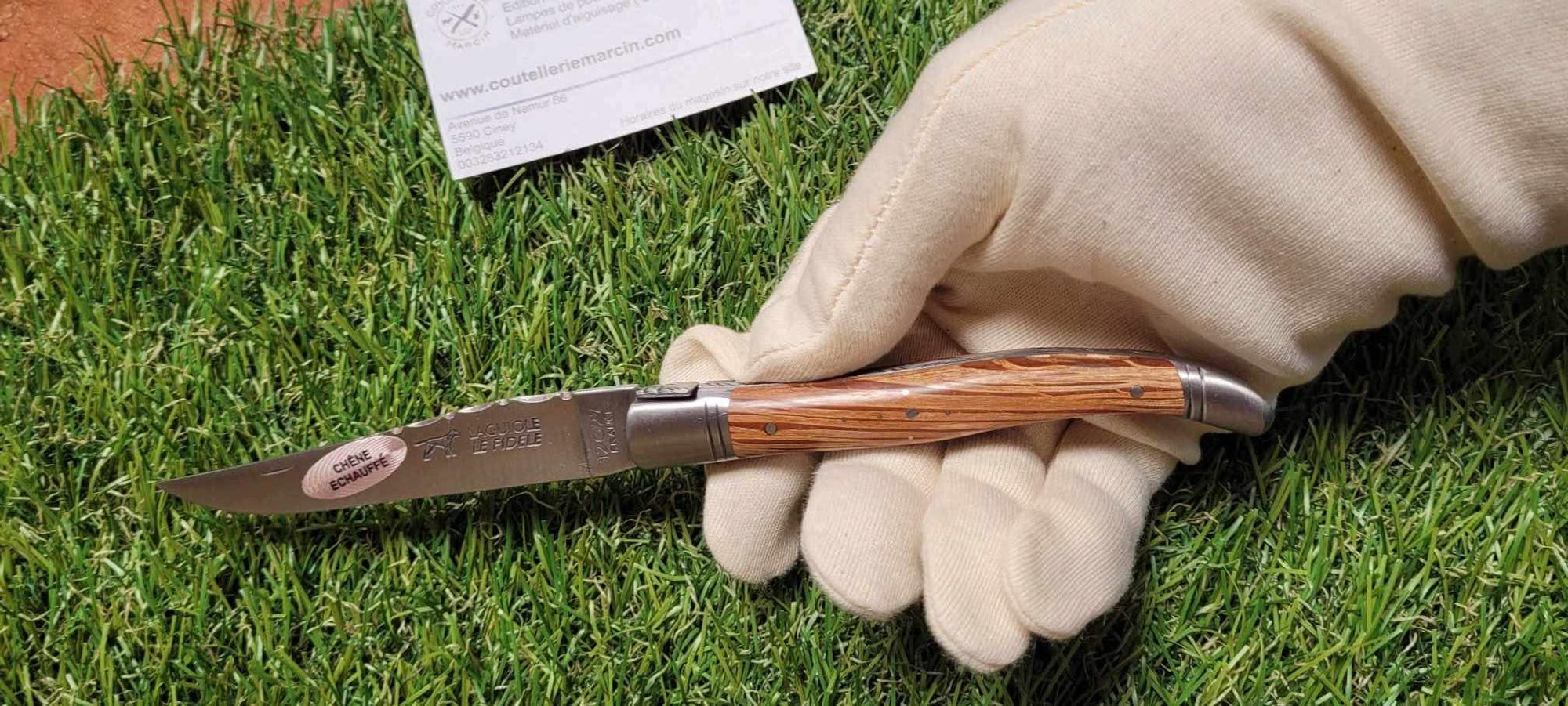 Laguiole Le Fidèle 2 mitres Inox Edition limitée Bois de Chêne Echauffé -