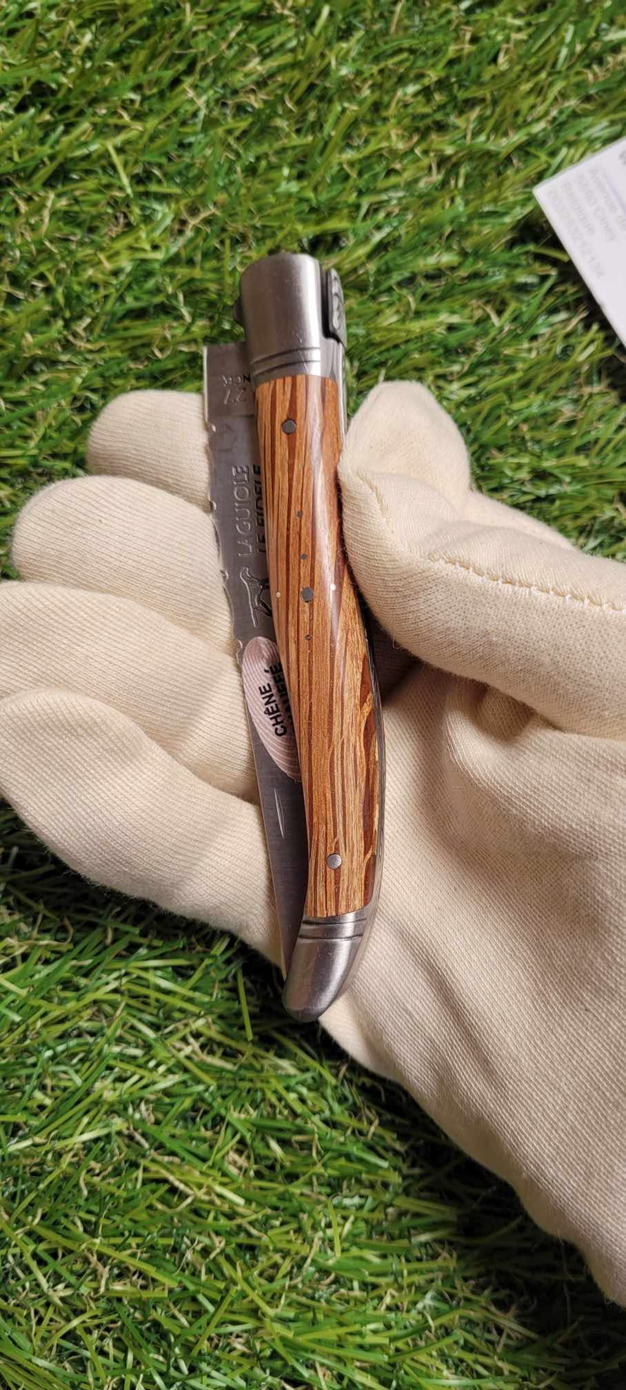 Laguiole Le Fidèle 2 mitres Inox Edition limitée Bois de Chêne Echauffé - 