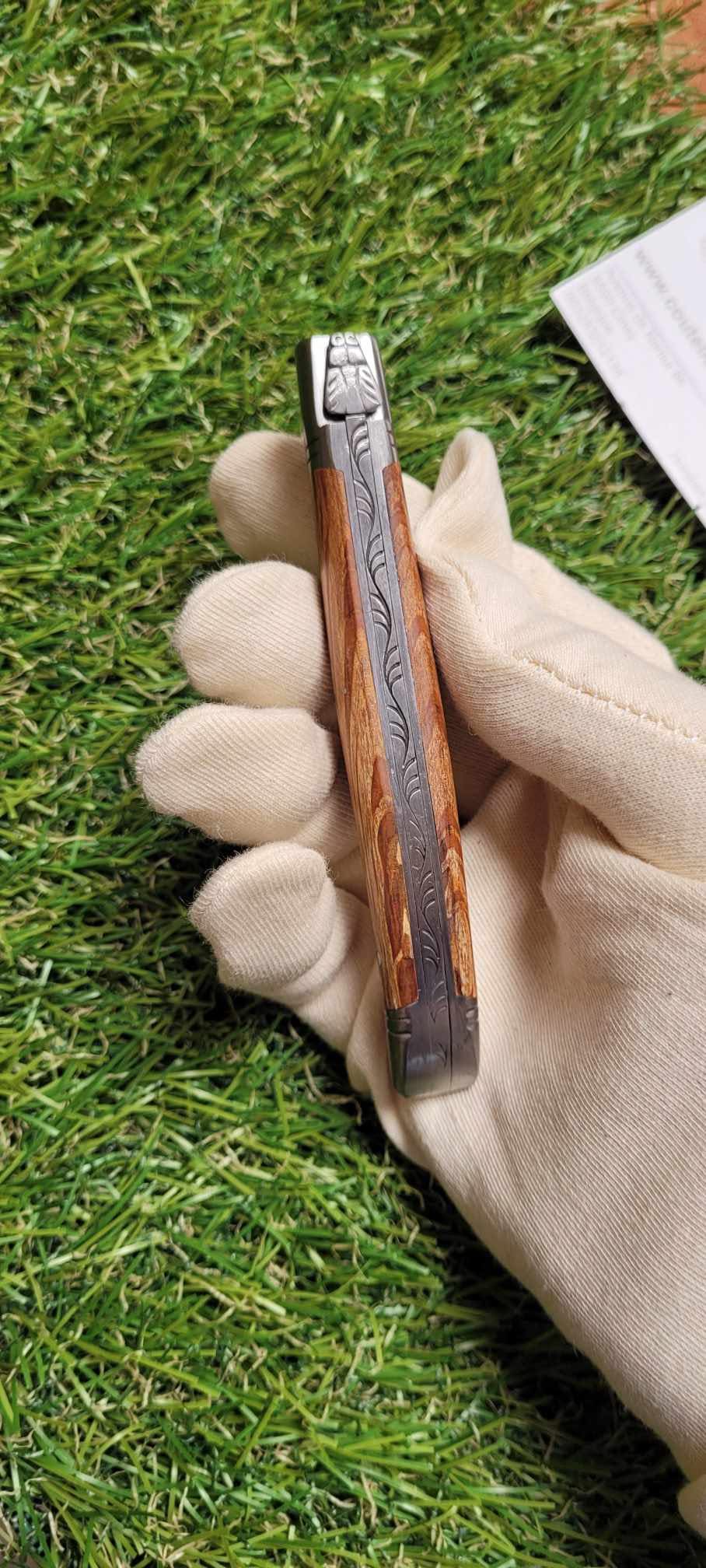 Laguiole Le Fidèle 2 mitres Inox Edition limitée Bois de Chêne Echauffé - 
