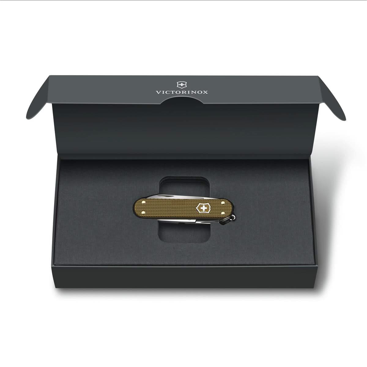 Victorinox Classic SD Alox 2024 Terra Brown – couteau multifonction