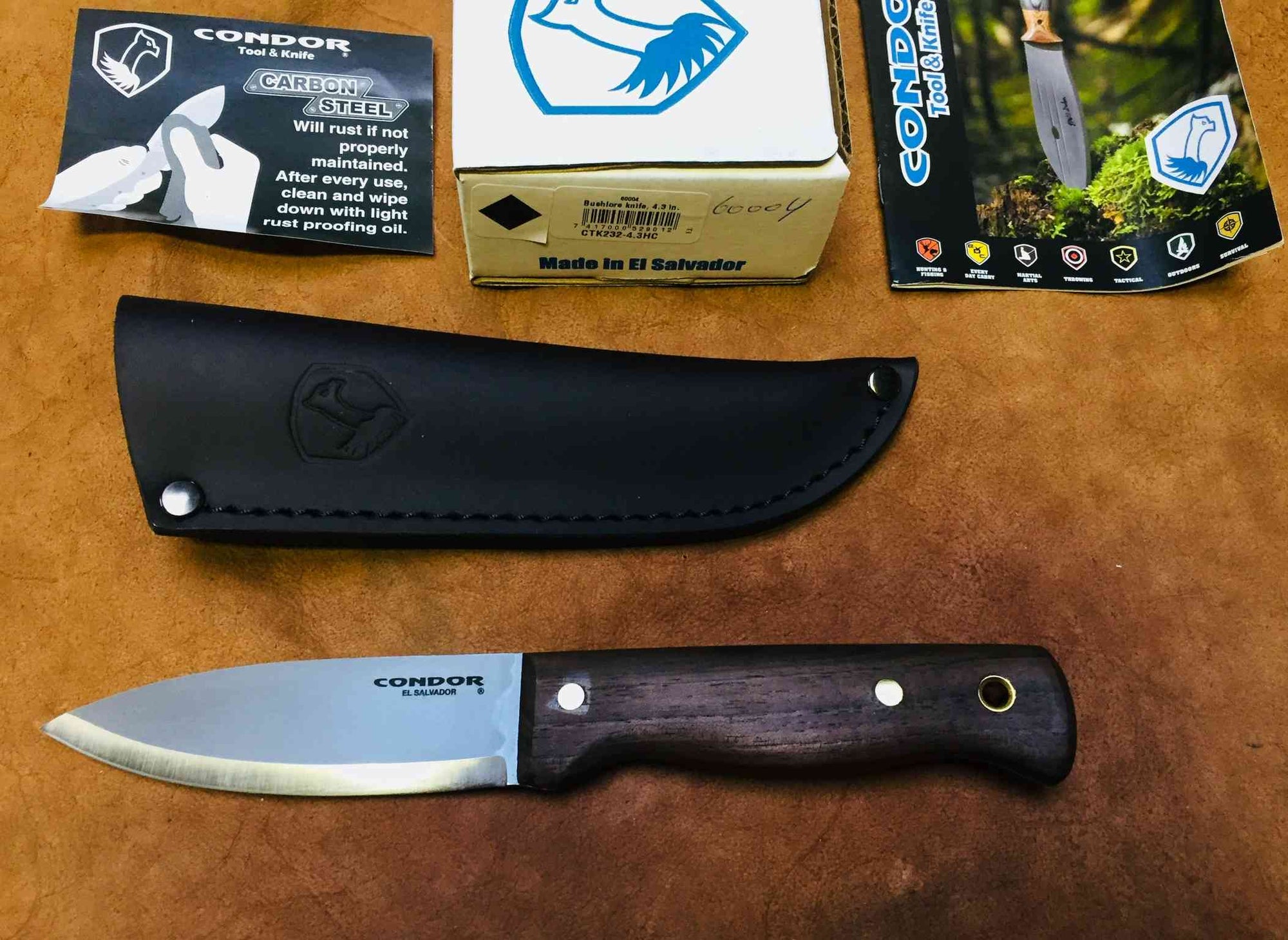 Condor Bushlore 60004 – manche en noyer pleine soie